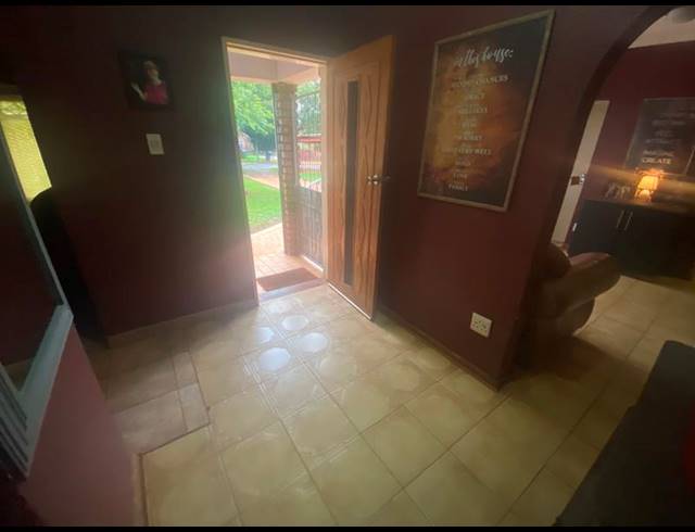 3 BEDROOM HOUSE FOR SALE IN DENNESIG